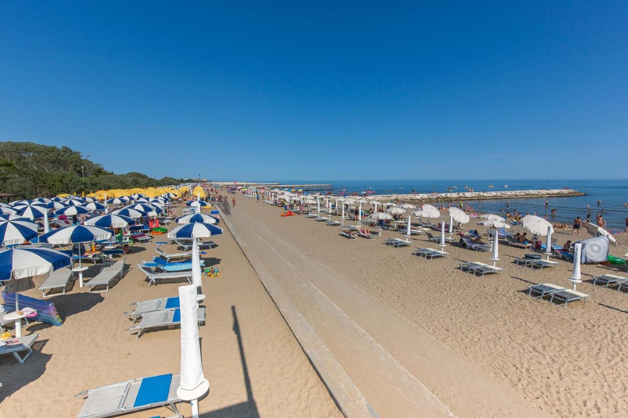 Tigli Lido Altanea Apartamento Caorle Exterior foto